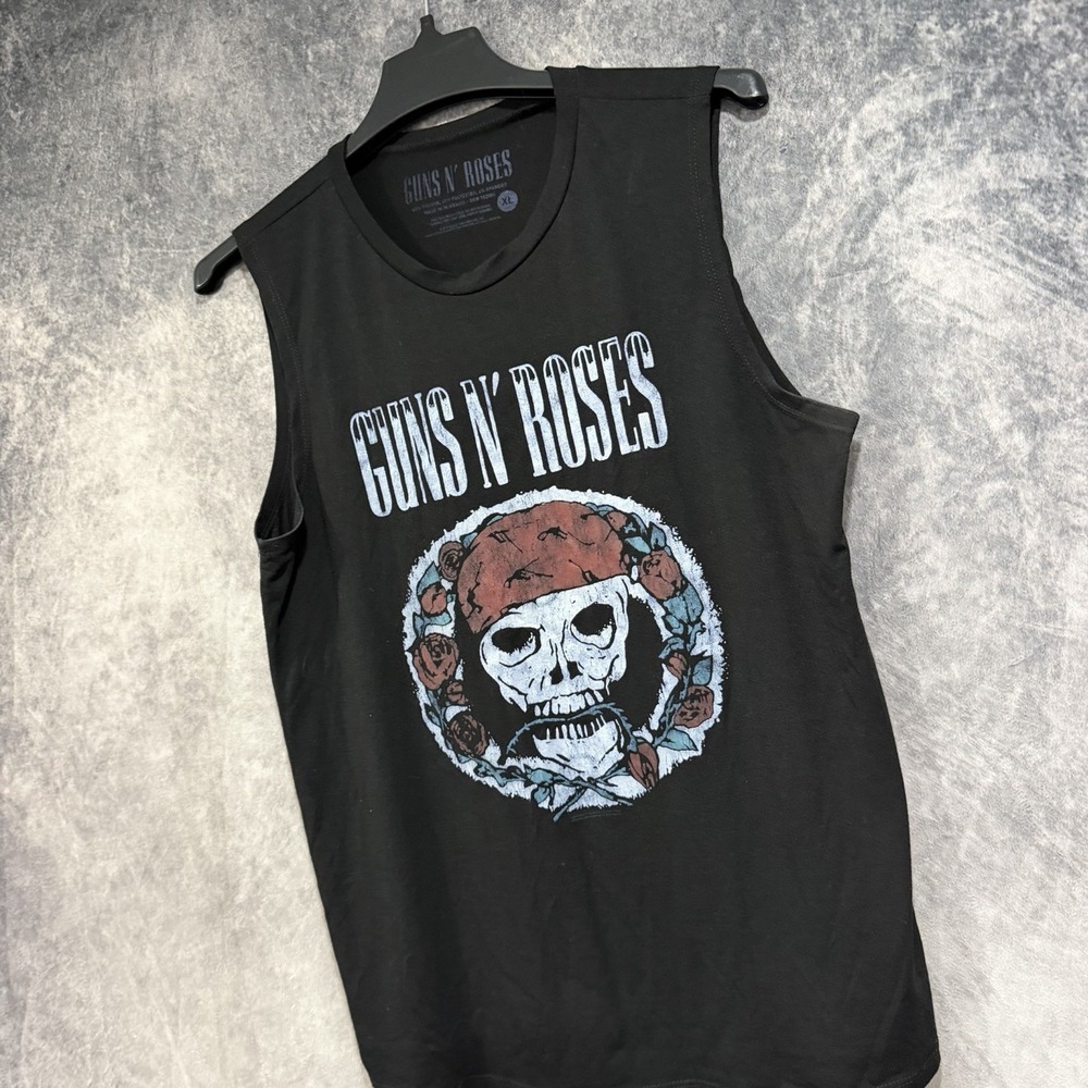 Guns N Roses Women’s Black Tank Top Skull Graphic Band Tee Hi-Lo Hem XL
